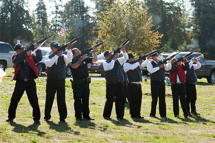 Tulalip Veterans helps veterans with services and coordination of activities – photo of honor guard 3